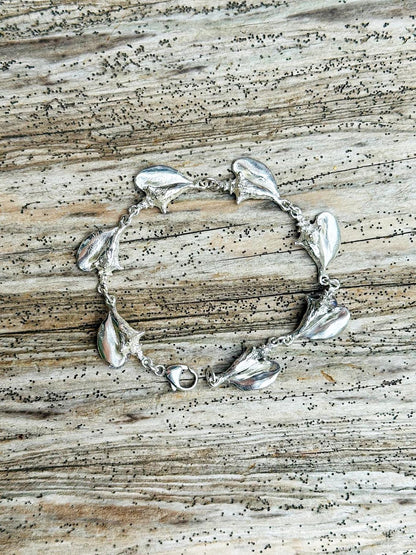Sterling Silver Seashell/Conch Charm Bracelet | Size: 7.5 Inches